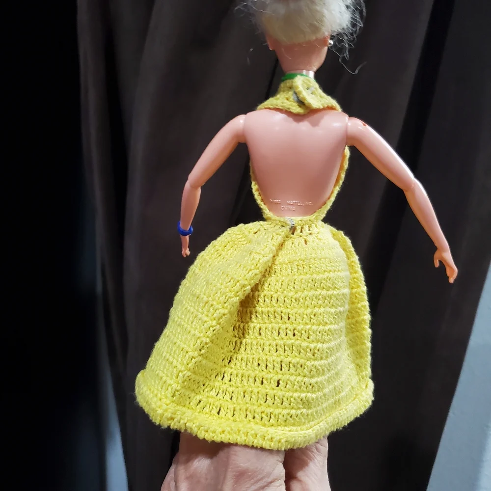 Hand Crocheted Yellow Barbie Doll Dress *NO DOLL* Vintage 💛